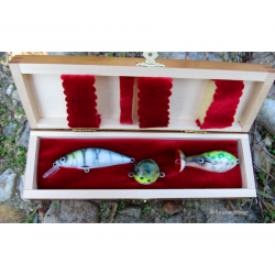 https://www.realwobbler.com/1546-home_default/best-gift-for-fishermen-handmade-lure-set-1.jpg