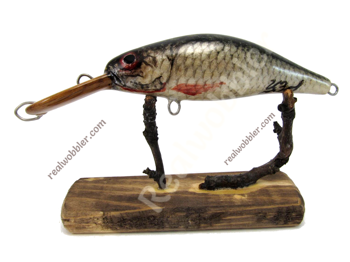 Best Walleye Lures- Durable, Realistic, with Real Fish Skin